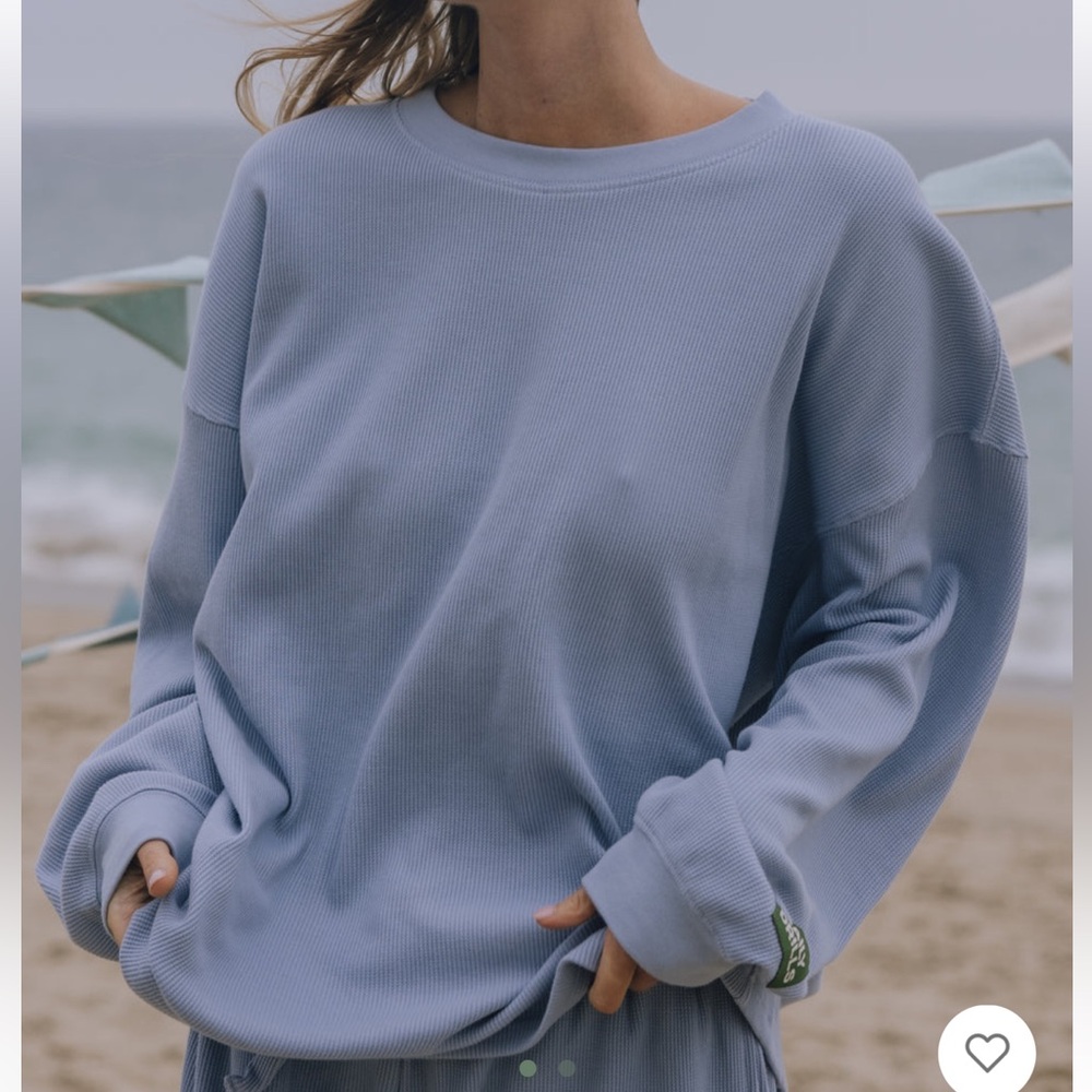 Never worn Daily Drills thermal in Mist!!!!!!!